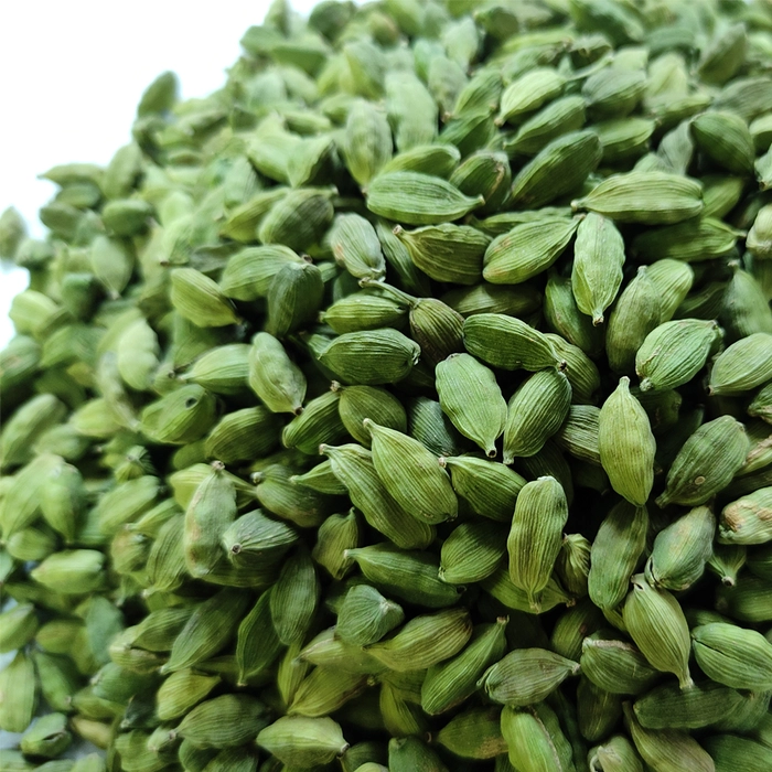 Indian Green Extra Bold Cardamom 7.5-8 MM
